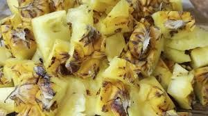 Need to purchase pineapples for display in bulk